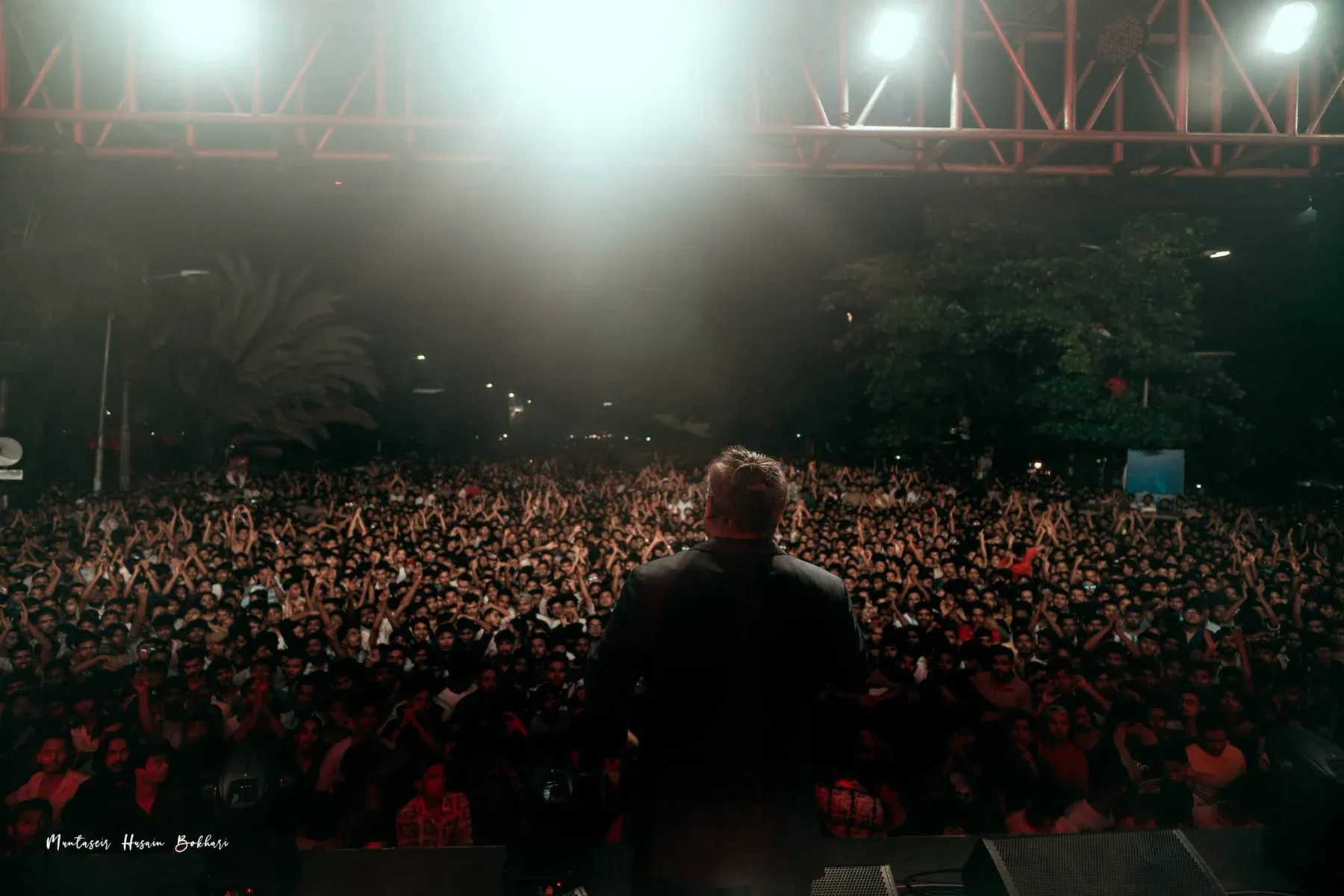 Concerts & cultural festivals — Sami Doha hosting